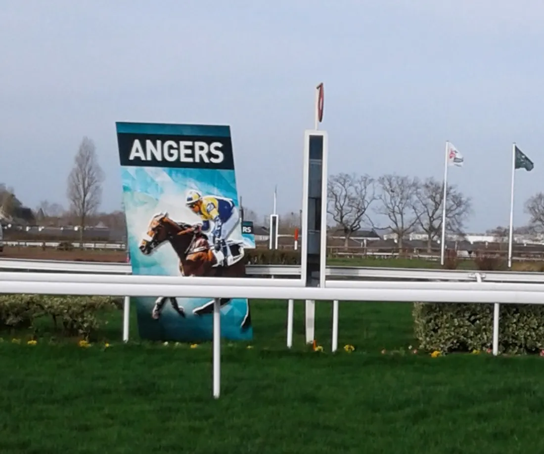 Hippodrome Angers-Plat1